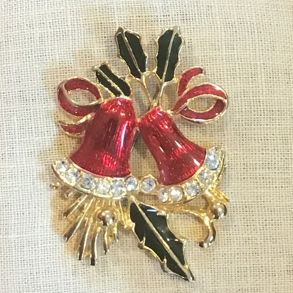 Large Vintage Holiday Pin Enamel & Rhinestone Bells Festive Gold Tone Red & Gree - Picture 1 of 11